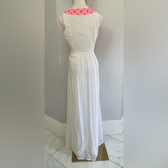 Vineyard Vines, women’s 2, cotton and linen maxi dress w/ hot pink woven accents - Picture 5 of 11